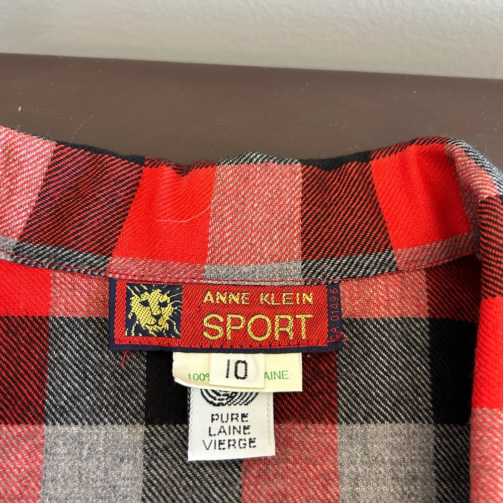 Anne Klein Sport Women’s Red and Black Flannel Button Down Long Sleeve shirt - Picture 2 of 3